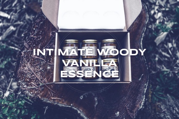 intimate woody vanilla essence